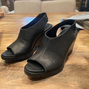 Sorel Black Leather Slingback Wedges